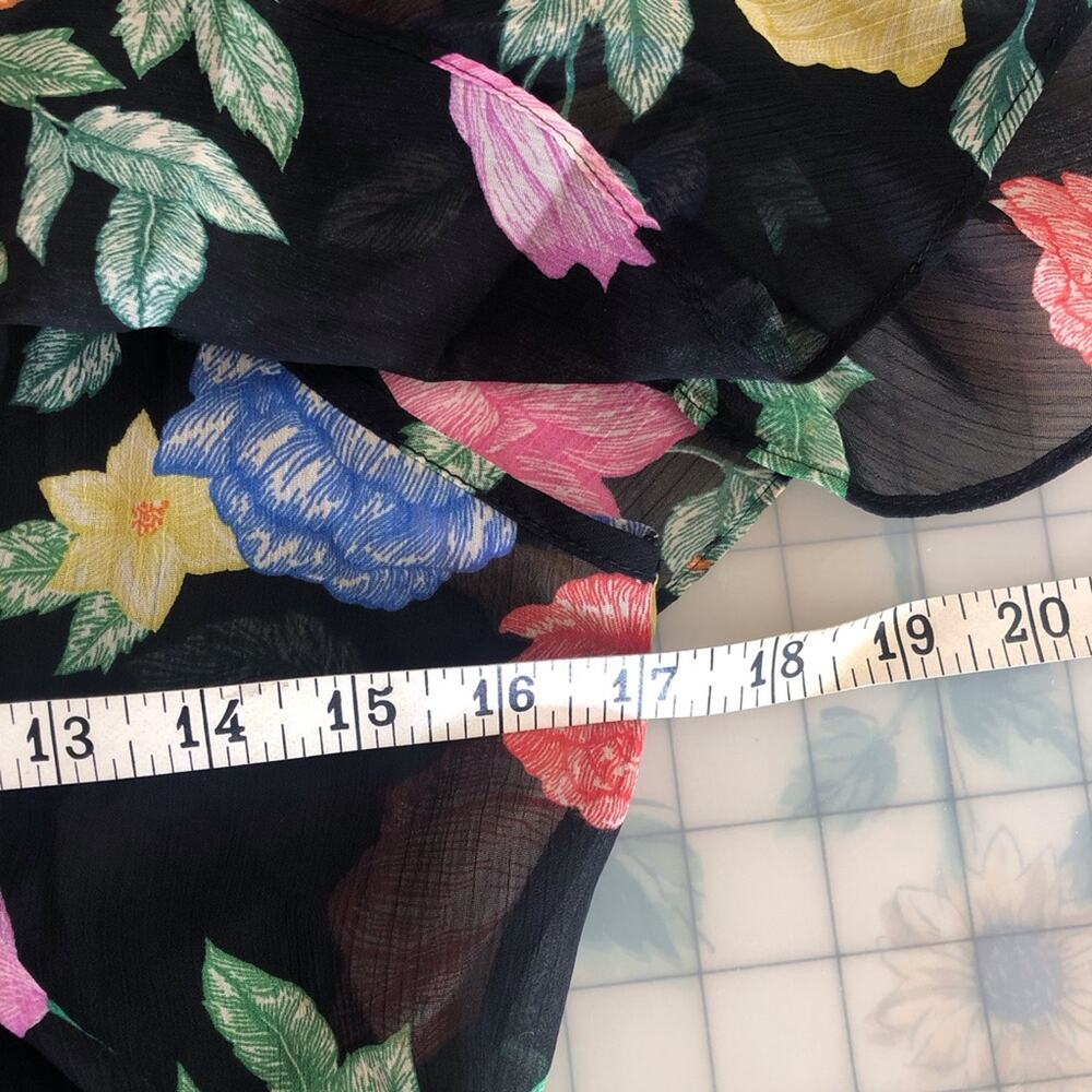 NWT Topshop Sheer Black Floral Flutter Sleeve Top Feminine Flirty Fun - Picture 10 of 16